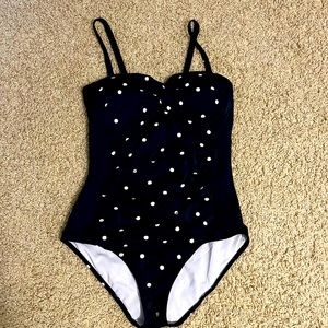 Women’s like new Boden one piece swimsuit